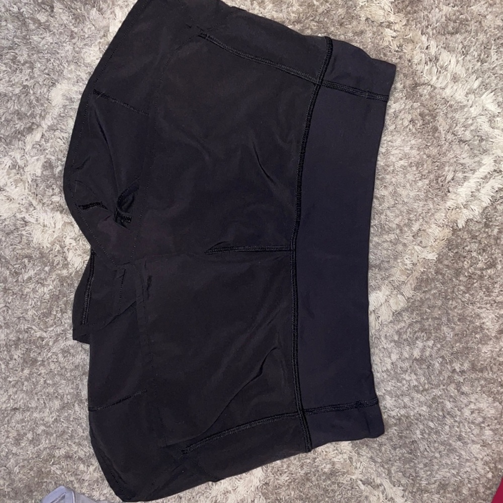 Lululemon black shorts size 4
